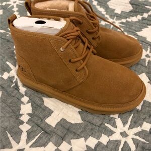 UGG Chestnut Brown Classic Boot - Tread View